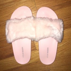Pink Steve Madden fuzzy slides